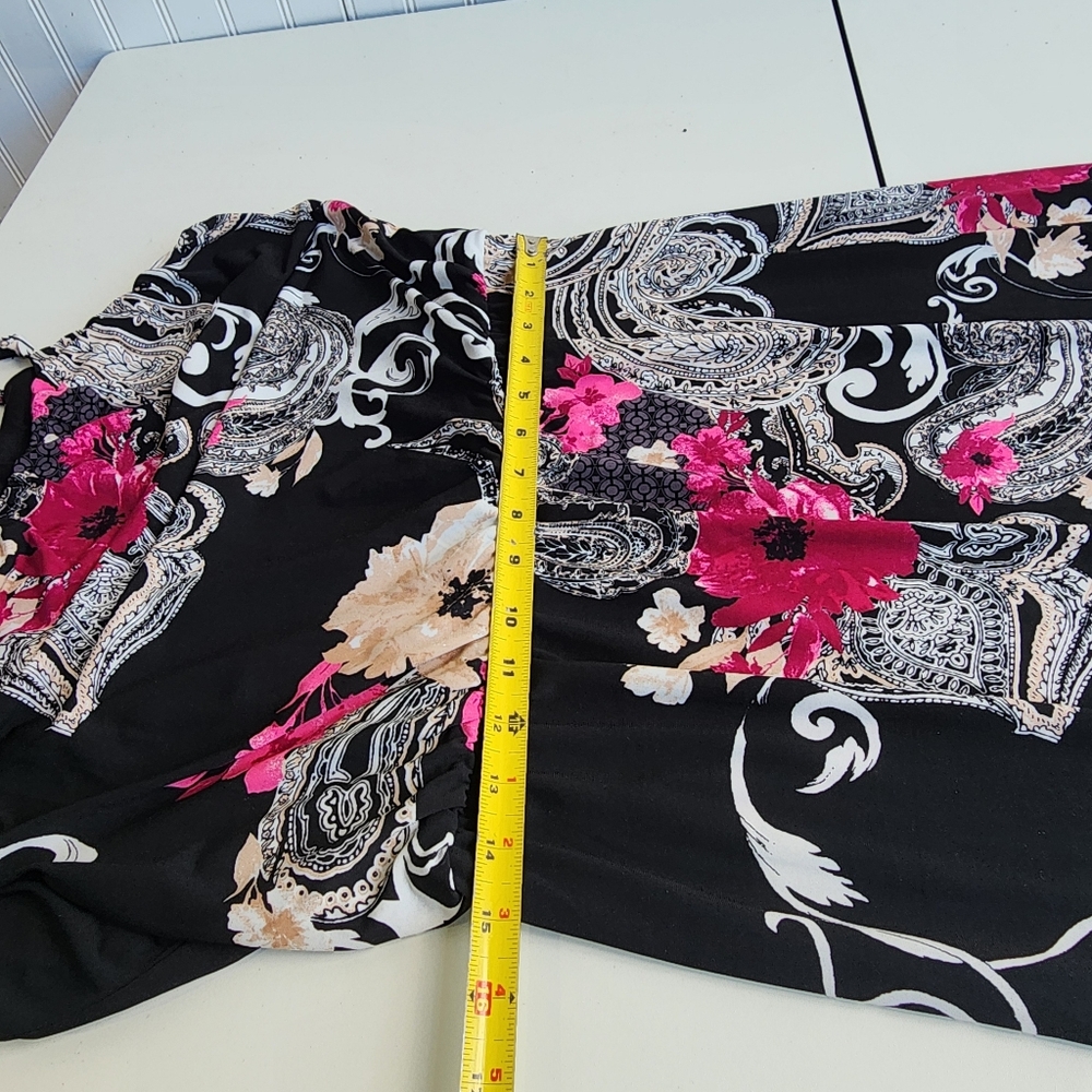 White House Black Market Maxi Dress Sleeveless White Pink WHBM Stretch Jersey L - Picture 11 of 13